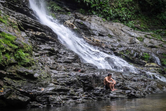 The Ultimate Guide to Extreme Adventure: Conquering Mountains and Jungles