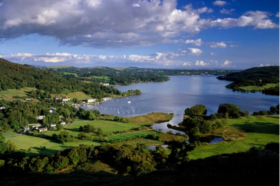 The Ultimate Guide to Lake Windermere & Peter Rabbit’s Hometown